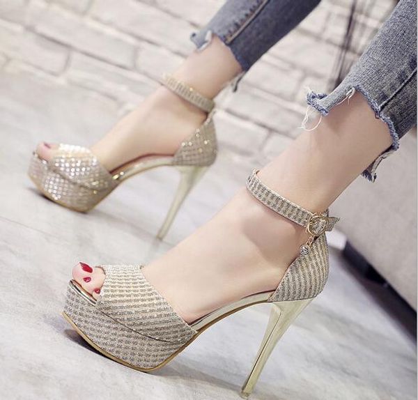 2019 summer new rhinestone sandals women's fine heels high-heeled korean version of the platform gold hollow fish mouth women's sh, Black
2019 summer new rhinestone sandals women's fine heels high-heeled korean version of the platform gold hollow fish mouth women's sh, Black