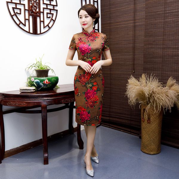 traditional women chinese style evening dress vintage print flower satin cheongsam elegant lady slim short qipao, Red
traditional women chinese style evening dress vintage print flower satin cheongsam elegant lady slim short qipao, Red
