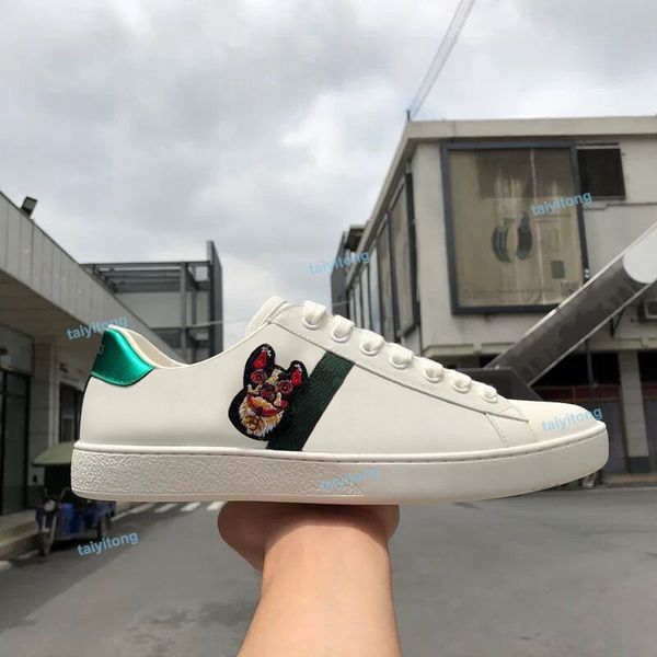 Fa hion men women de igner neaker hoe embroidered couple hoe with white ole ver atile low flat hoe
Fa hion men women de igner neaker hoe embroidered couple hoe with white ole ver atile low flat hoe