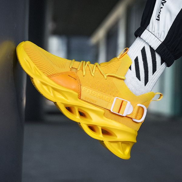 fashion men shoes super light lace-up exercise sneakers popular man shoes breathable male trainers chaussure homme big size39-46, Black
fashion men shoes super light lace-up exercise sneakers popular man shoes breathable male trainers chaussure homme big size39-46, Black