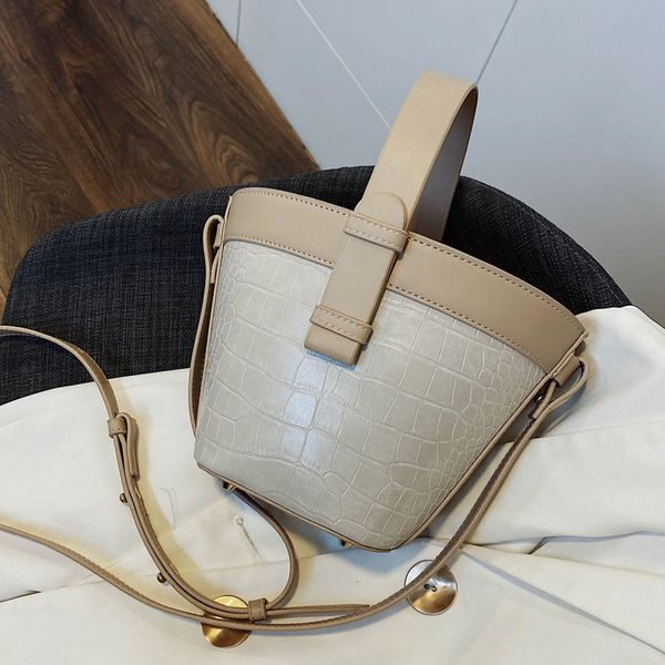 stone pattern tote bucket bag 2020 fashion new pu leather women's designer handbag travel shoulder messenger bag
stone pattern tote bucket bag 2020 fashion new pu leather women's designer handbag travel shoulder messenger bag