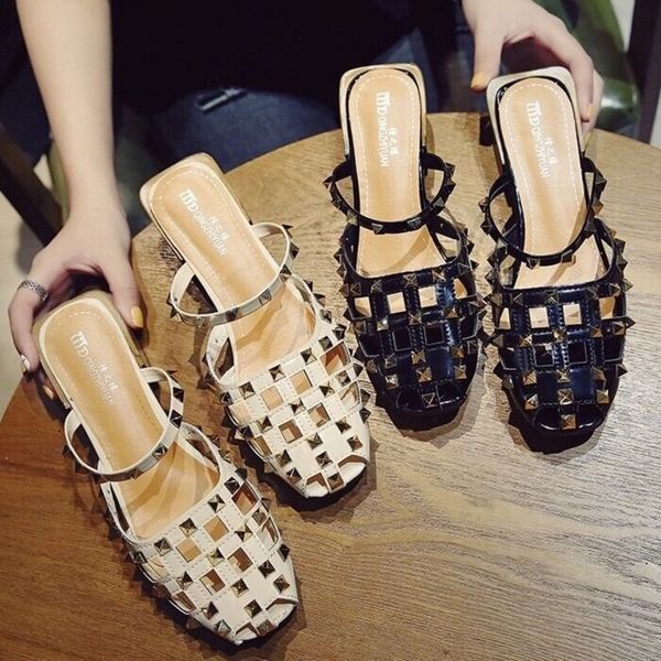 summer women mules shoes rivet designers round toe casual sandals outside med heel slippers beach dress elegant woman slides, Black
summer women mules shoes rivet designers round toe casual sandals outside med heel slippers beach dress elegant woman slides, Black