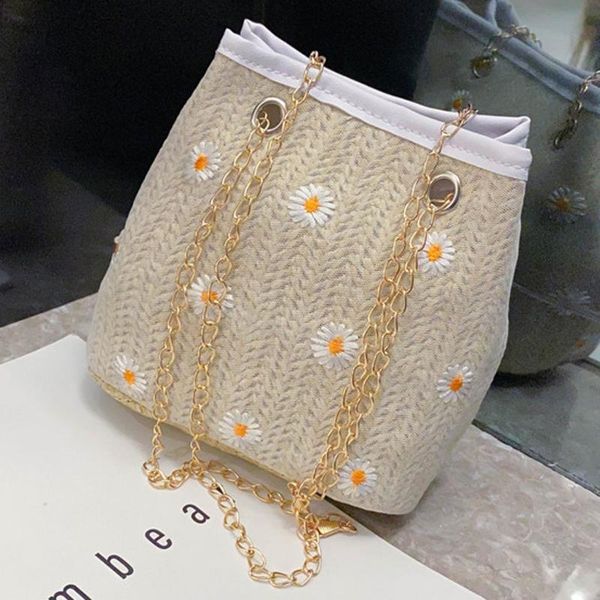 small daisy cross body bags leather woven bucket bag 2020 new shoulder messenger bag ladies chain hand bags for women
small daisy cross body bags leather woven bucket bag 2020 new shoulder messenger bag ladies chain hand bags for women