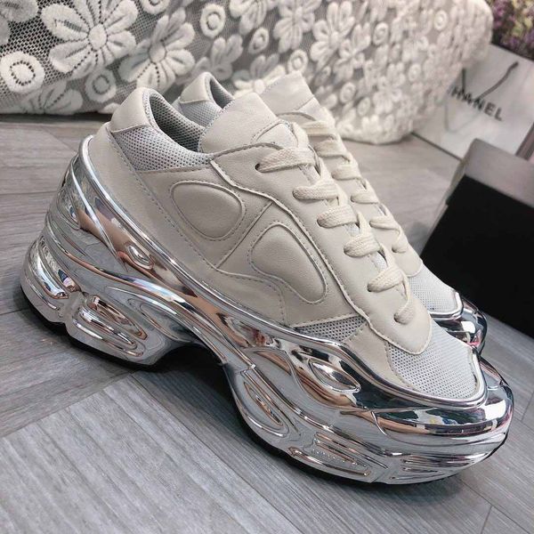 2020 mens&women oversized sneaker, silver liquid design sneaker dip effect sole sport trainer multicolor with box size 35-45, Red;white
2020 mens&women oversized sneaker, silver liquid design sneaker dip effect sole sport trainer multicolor with box size 35-45, Red;white