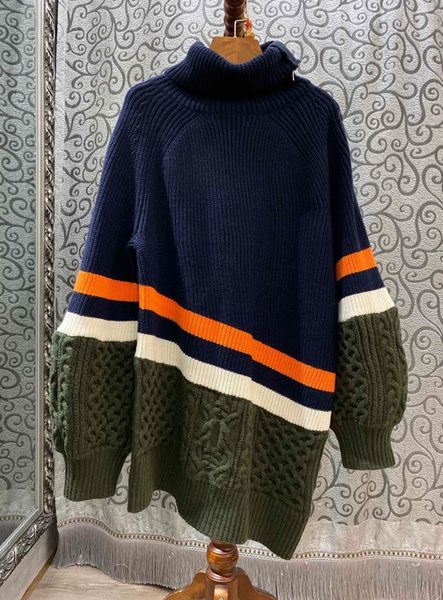 2019 early autumn new woman's neck, high-collar, colour-matching stripe knitted loose medium-length sweater knitted shirt 1001, White;black
2019 early autumn new woman's neck, high-collar, colour-matching stripe knitted loose medium-length sweater knitted shirt 1001, White;black