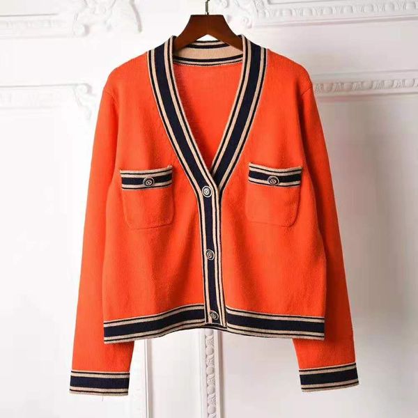 2020 autumn brand same style sweater fashion prom sweater cardigan women clothes v neck long sleeve, White;black
2020 autumn brand same style sweater fashion prom sweater cardigan women clothes v neck long sleeve, White;black