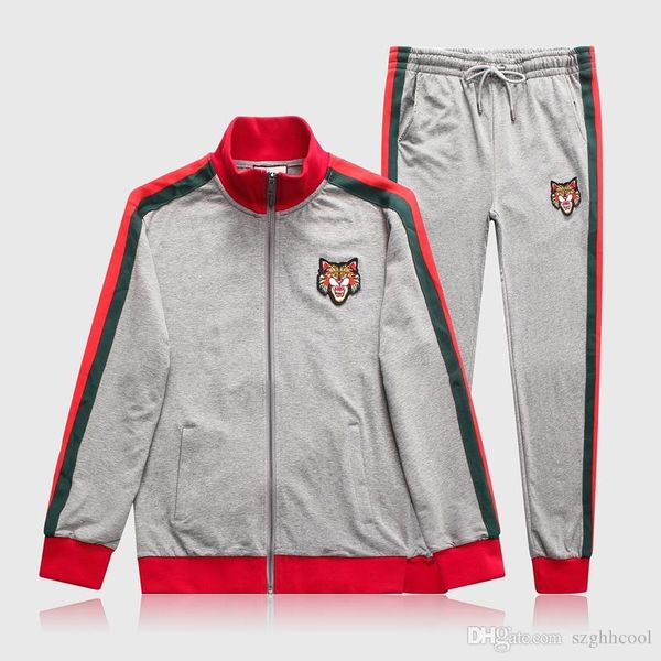 The Latest Stand-up Collar Mens Designer Tracksuits Length Sleeve The Tiger Head Embroidery Double Color Stitching Panelled Men Tracksuit
The Latest Stand-up Collar Mens Designer Tracksuits Length Sleeve The Tiger Head Embroidery Double Color Stitching Panelled Men Tracksuit