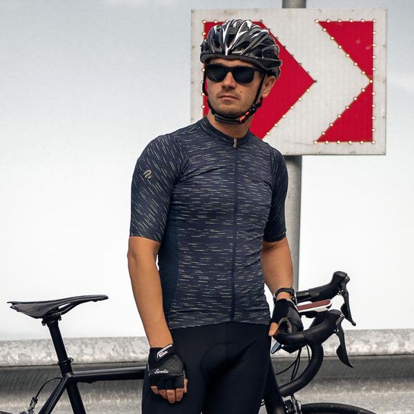 santic men cycling jersey fit comfortable bike wear clothes road mtb jersey spring summer jerseys asian size m9c02152, Black;red
santic men cycling jersey fit comfortable bike wear clothes road mtb jersey spring summer jerseys asian size m9c02152, Black;red