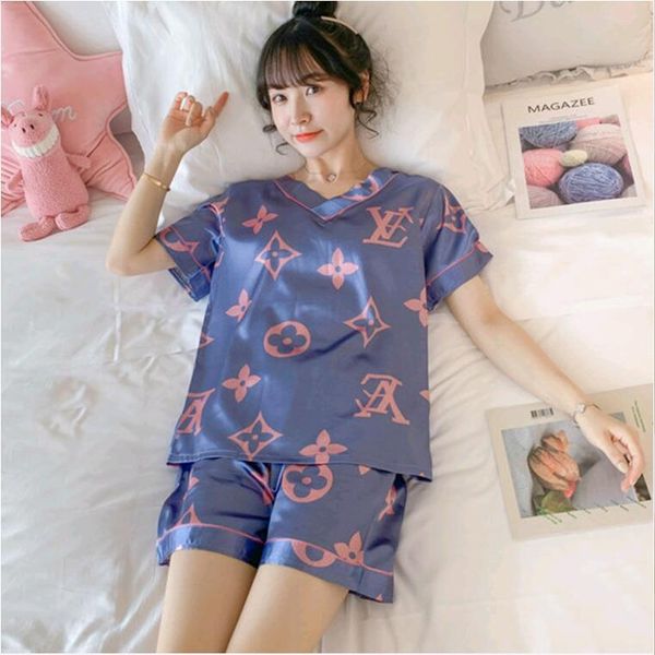 2020 summer new pajama woman summer ice short sleeve cute thin extra large silk cartoon home wear two-piece set, White
2020 summer new pajama woman summer ice short sleeve cute thin extra large silk cartoon home wear two-piece set, White