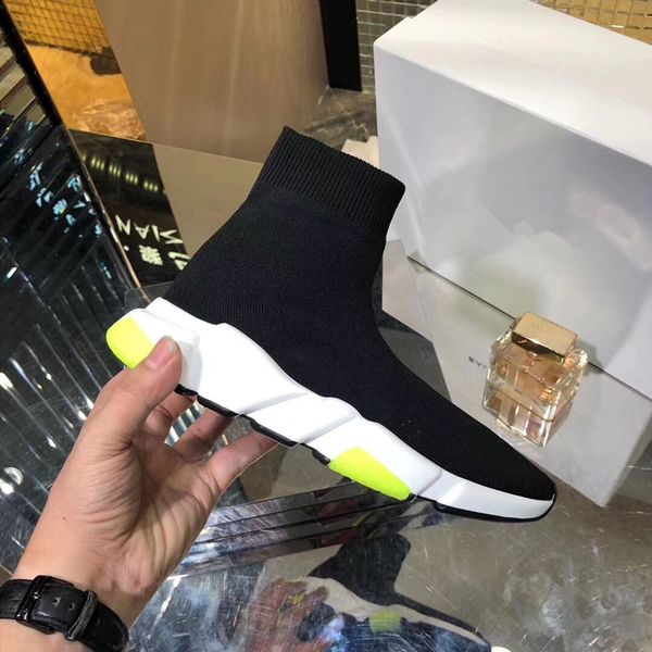 alexander sock shoes luxurys designers speed 2.0 men women platform sneaker beige black pink red neon flat fashion vintage sports outdoor, Red;white
alexander sock shoes luxurys designers speed 2.0 men women platform sneaker beige black pink red neon flat fashion vintage sports outdoor, Red;white