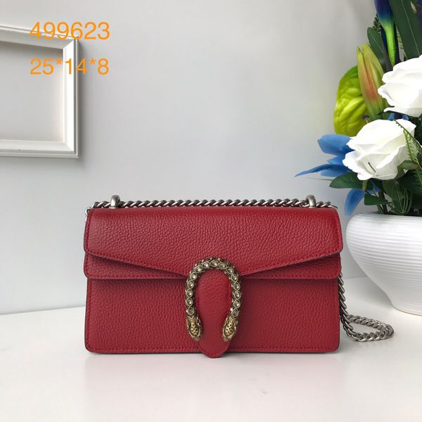 classic fashion retro single shoulder diagonal trend chain bag advanced sense diagonal span bag 25*14*8cm q034-1 leads the fashion front
classic fashion retro single shoulder diagonal trend chain bag advanced sense diagonal span bag 25*14*8cm q034-1 leads the fashion front