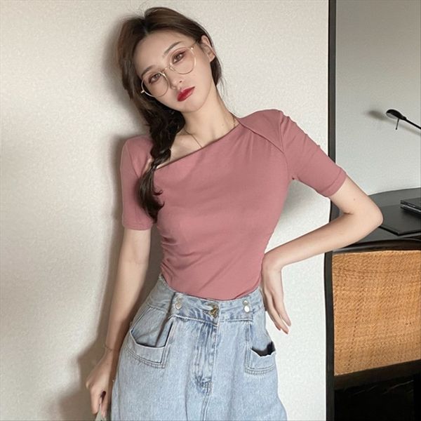ins irregular collarbone t- slim lining base shirt solid color short sleeve t-shirt women's wear, White
ins irregular collarbone t- slim lining base shirt solid color short sleeve t-shirt women's wear, White