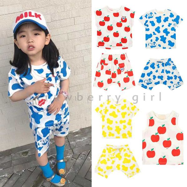 pre-sale boys clothes t-shirt fw2020 girls summer clothes new milk full printed short sleeve shorts suit, White
pre-sale boys clothes t-shirt fw2020 girls summer clothes new milk full printed short sleeve shorts suit, White