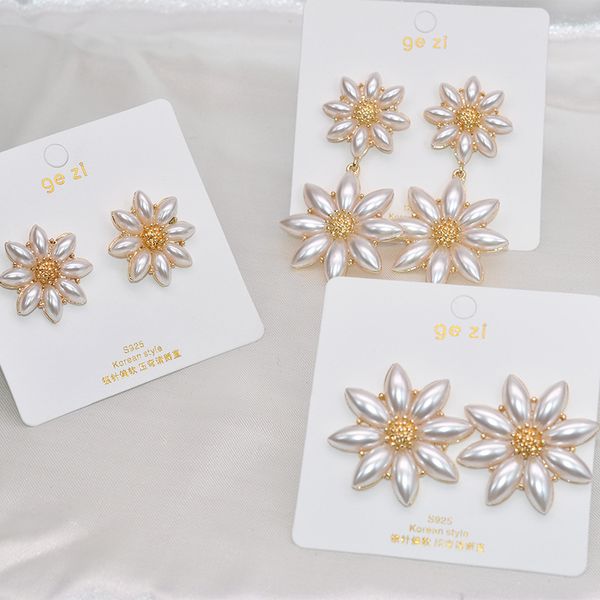 shifeel 2019 new fashion 925 silver pin women's jewelry vacation style handmade pearl flower earrings temperament pendients
shifeel 2019 new fashion 925 silver pin women's jewelry vacation style handmade pearl flower earrings temperament pendients