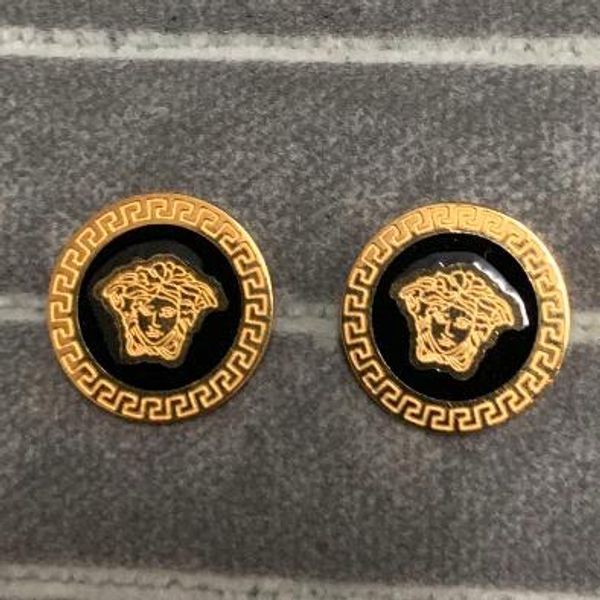 new arrival famous designer earrings studs titanium steel 3 colors gold plated earrings orignal styles studs for women party gifts, Golden;silver
new arrival famous designer earrings studs titanium steel 3 colors gold plated earrings orignal styles studs for women party gifts, Golden;silver