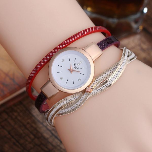 ladies luxurious bracelet, alloy fashion chain, diamond watch, female quartz watch, Slivery;brown
ladies luxurious bracelet, alloy fashion chain, diamond watch, female quartz watch, Slivery;brown