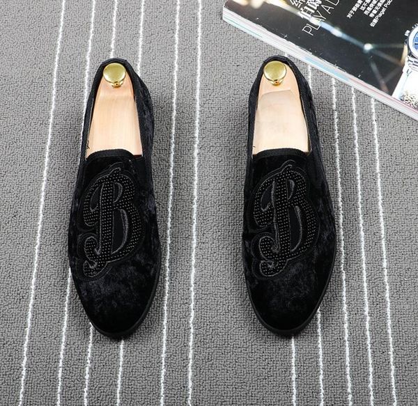 brand men velvet loafers men embroidery note party dress stage shoes smoking slipper fashion men's flats sneakers, Black
brand men velvet loafers men embroidery note party dress stage shoes smoking slipper fashion men's flats sneakers, Black