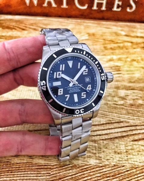 bre superocean 43mm blue face automatic movement original stainless steel folding bu strap male quality wristwatches, Slivery;brown
bre superocean 43mm blue face automatic movement original stainless steel folding bu strap male quality wristwatches, Slivery;brown