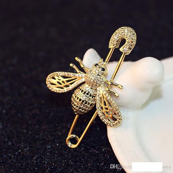 new trendy fashion luxury designer glittering cute lovely diamond crystal bee animal pin brooches jewelry for woman girls, Gray
new trendy fashion luxury designer glittering cute lovely diamond crystal bee animal pin brooches jewelry for woman girls, Gray