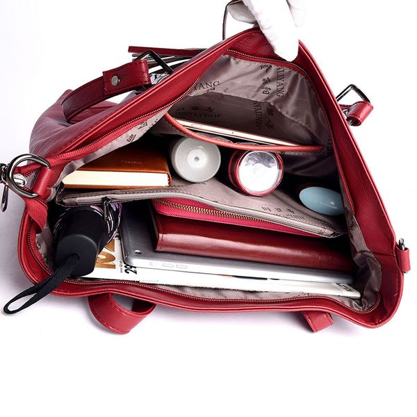 high level business, european and american fashion, messenger shoulder bag, women's autumn and winter 2019, large capacity, leisure, fa
high level business, european and american fashion, messenger shoulder bag, women's autumn and winter 2019, large capacity, leisure, fa