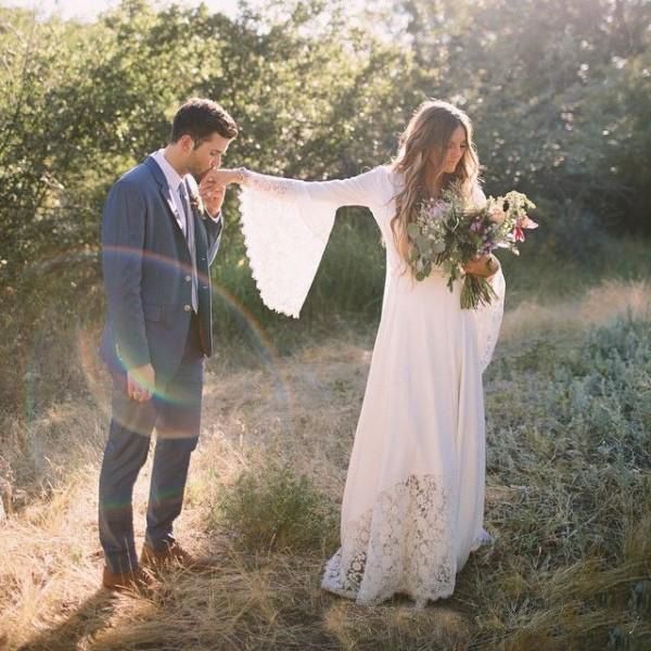 bohemian wedding dresses country boho wedding dresses v neck flare bell sleeves lace bridal gowns custom made, White
bohemian wedding dresses country boho wedding dresses v neck flare bell sleeves lace bridal gowns custom made, White
