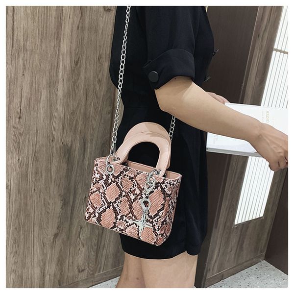 women handbags snake skin print shoulder bags serpentine tote female crossbody small chain pink messenger bag phone package ins
women handbags snake skin print shoulder bags serpentine tote female crossbody small chain pink messenger bag phone package ins