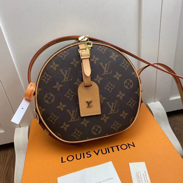 luxury designer gionar echt lederen handtassen voor vrouwen designer schouder tas zachte koe aag huid handgemaakte cross body purse
luxury designer gionar echt lederen handtassen voor vrouwen designer schouder tas zachte koe aag huid handgemaakte cross body purse
