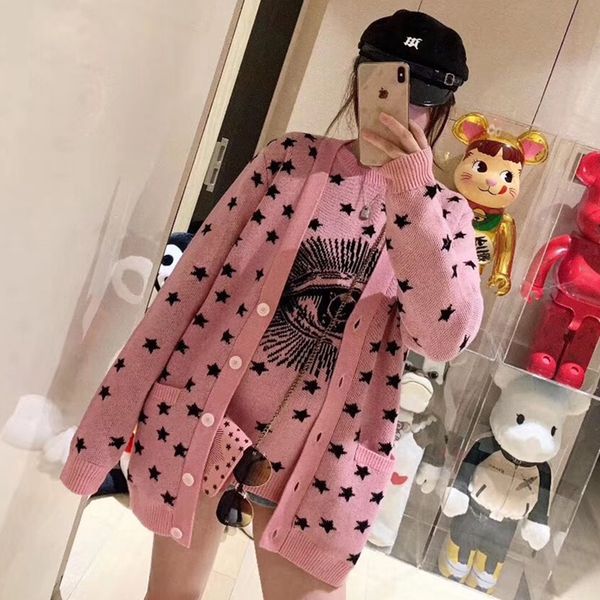 designer women two piece sweater set 2019 brand same style stars jacquard round neck pullover jumpers and cardigan coats outfit knitwear, White;black
designer women two piece sweater set 2019 brand same style stars jacquard round neck pullover jumpers and cardigan coats outfit knitwear, White;black
