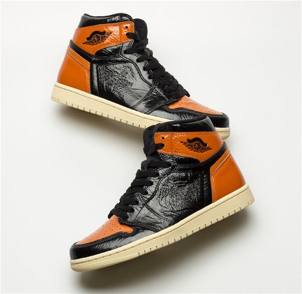 2019 release 1 og high shattered backboard 3.0 men basketball shoes white dynamic yellow black 555088-170 outdoor sneakers with box, White;red
2019 release 1 og high shattered backboard 3.0 men basketball shoes white dynamic yellow black 555088-170 outdoor sneakers with box, White;red