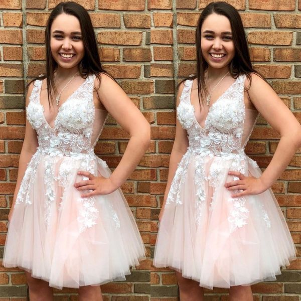 2020 new arrival deep v neck tulle short prom dresses a line sleeveless knee length homecoming dress with appliques, Black
2020 new arrival deep v neck tulle short prom dresses a line sleeveless knee length homecoming dress with appliques, Black