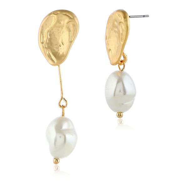 simple cold wind geometry irregular metal earrings fashionable long temperament freshwater pearl, Golden
simple cold wind geometry irregular metal earrings fashionable long temperament freshwater pearl, Golden