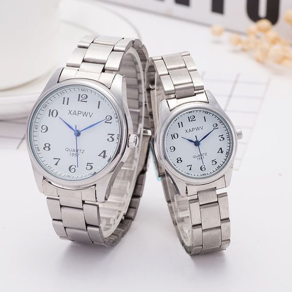 new couple watch simple men's and women's casual watches fashion lovers watch quartz, Slivery;brown
new couple watch simple men's and women's casual watches fashion lovers watch quartz, Slivery;brown