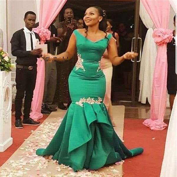 charming green mermaid prom dresses 2020 new v neck floor length lace appliques satin african evening party gowns robe de soiree, Black
charming green mermaid prom dresses 2020 new v neck floor length lace appliques satin african evening party gowns robe de soiree, Black