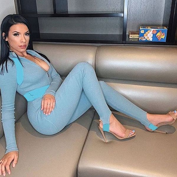 women 2019 winter europe america fashion new style blue half turtleneck long sleeve with zipper casual wear bodysuit, Black;white
women 2019 winter europe america fashion new style blue half turtleneck long sleeve with zipper casual wear bodysuit, Black;white