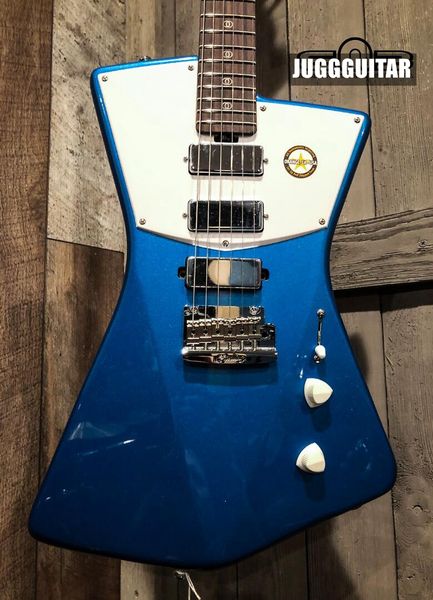 custom sterling by music man stv60 st. vincent signature vincent blue electric guitar bevel 3 mini humbucker pickups, tremolo bridge
custom sterling by music man stv60 st. vincent signature vincent blue electric guitar bevel 3 mini humbucker pickups, tremolo bridge