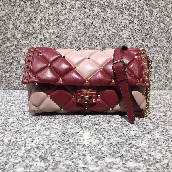 2020 men's and women's wallets, durable leather, christmas gifts, delivery, model:0083-1 size 27-15-7cm
2020 men's and women's wallets, durable leather, christmas gifts, delivery, model:0083-1 size 27-15-7cm
