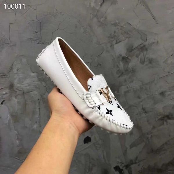 with box sneaker casual shoes trainers fashion sports shoes leather boots sandals slippers vintage air for woman 04l1652, Black
with box sneaker casual shoes trainers fashion sports shoes leather boots sandals slippers vintage air for woman 04l1652, Black
