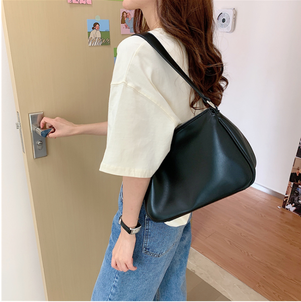 fashion women messenger soft pu leather bag baguette one shoulder cute bag girl zipper shopping summer fhjui7878
fashion women messenger soft pu leather bag baguette one shoulder cute bag girl zipper shopping summer fhjui7878