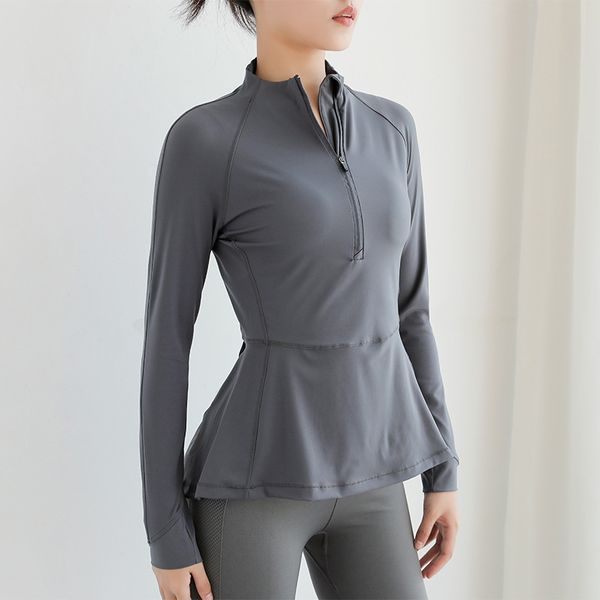 double-sided sports jacket women's autumn and winter half-zip fitness suit slimming waist hugging long-sleeve yoga cloth, Black;red
double-sided sports jacket women's autumn and winter half-zip fitness suit slimming waist hugging long-sleeve yoga cloth, Black;red