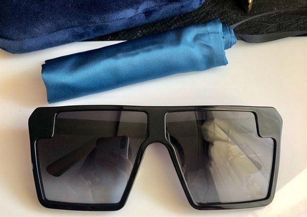 women man square sunglasses clear glitter frame grey fashion sunglasses for new with box numgg181227-91, White;black
women man square sunglasses clear glitter frame grey fashion sunglasses for new with box numgg181227-91, White;black