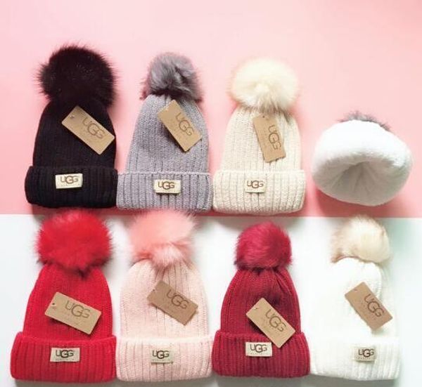 

2019 chri tma gift for lover winter brand men fa hion knitted hat cla ical port kull cap female ca ual outdoor women 99232