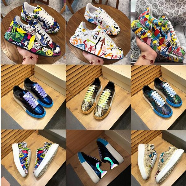 2020 luxury women men platform casual shoe designer calfskin shoes 3m reflective triple leather graffiti navy flat chaussures sneaker, Black
2020 luxury women men platform casual shoe designer calfskin shoes 3m reflective triple leather graffiti navy flat chaussures sneaker, Black