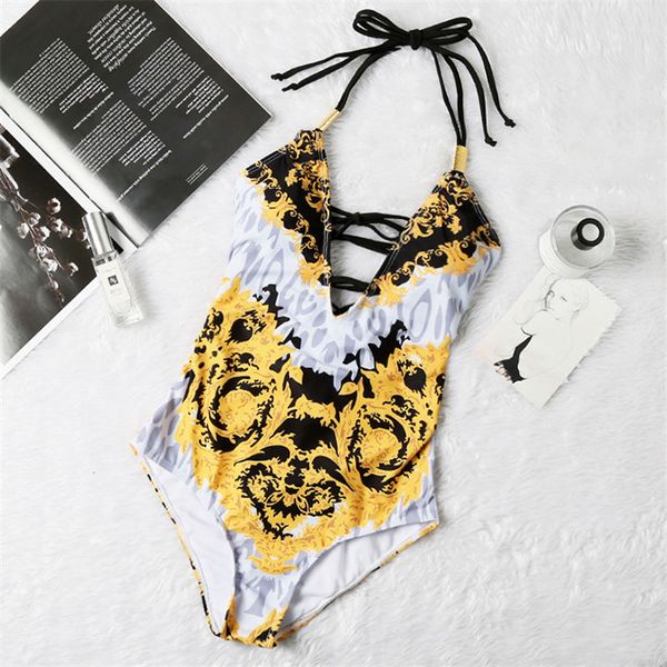 ss20 новое прибытие лучшие качества дизайнер medusa купальник summer beach бикини купальники для женщин sexy размер s-xl 2213, White;black
ss20 новое прибытие лучшие качества дизайнер medusa купальник summer beach бикини купальники для женщин sexy размер s-xl 2213, White;black