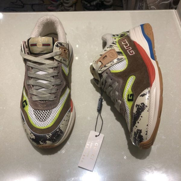 2020 new es luxury designer couple casual sports shoes men and women fashion casual sports
2020 new es luxury designer couple casual sports shoes men and women fashion casual sports