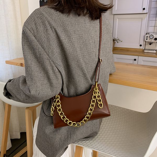 2020 new women's shoulder bag korean version of the simple ladies clutch bag fashion casual armpit ladies shoulder
2020 new women's shoulder bag korean version of the simple ladies clutch bag fashion casual armpit ladies shoulder