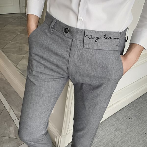 men's pants 2021 trend hair stylist small trousers korean version of the wild-casual fashion embroidered nine-point, Black 
men's pants 2021 trend hair stylist small trousers korean version of the wild-casual fashion embroidered nine-point, Black