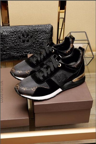 2019 Europe and the United States new products wild color matching low men and women shoes breathable mesh sports and leisure shoes
2019 Europe and the United States new products wild color matching low men and women shoes breathable mesh sports and leisure shoes