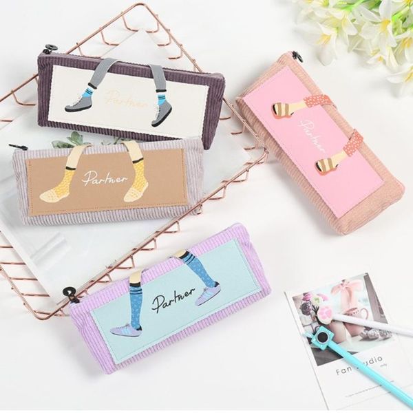 1pcs 2019 new creative ins wind cute girl heart sweet japanese party pencil bag literary stereo personality pencil bags
1pcs 2019 new creative ins wind cute girl heart sweet japanese party pencil bag literary stereo personality pencil bags