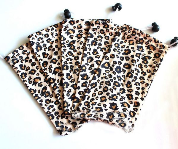 25pcs leopard print sunglasses microfibre eyewear bag animal print cloth pouch for all eyeglasses ing, Silver
25pcs leopard print sunglasses microfibre eyewear bag animal print cloth pouch for all eyeglasses ing, Silver