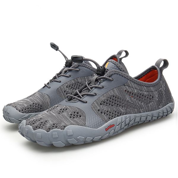 2019 men's summer beach seaside aqua shoes outdoor fishing swimming male five finger flat soft walking quick-drying sneakers
2019 men's summer beach seaside aqua shoes outdoor fishing swimming male five finger flat soft walking quick-drying sneakers